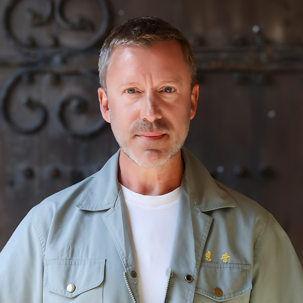 Jax Andrews headshot