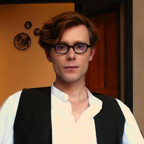 Julius Colwyn headshot